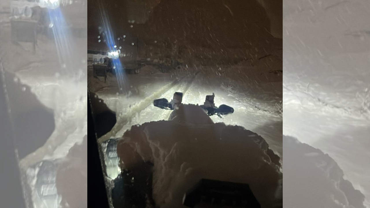 Yozgat’ta Karla Mücadele 724 Sürüyor Ekipler Sahada, Uyarılar Art Arda (3)