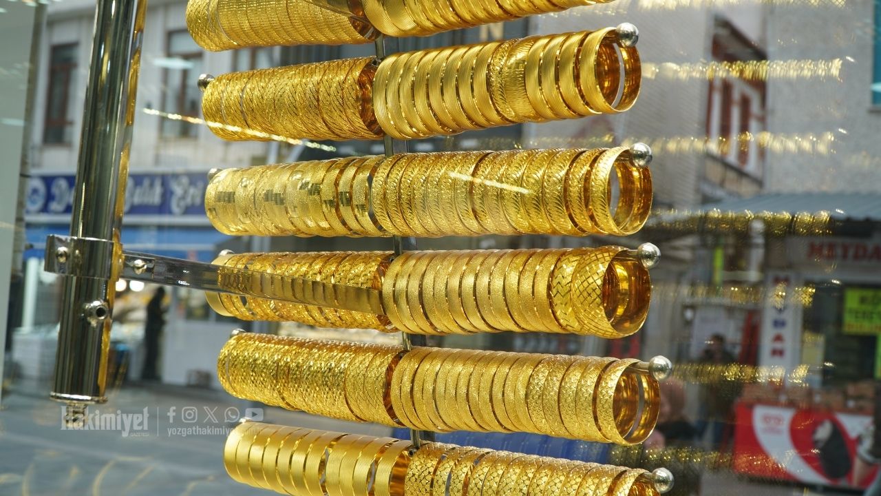 Altın Fiyatları Yükselişte Gram Ve Ons Tarafında İvme