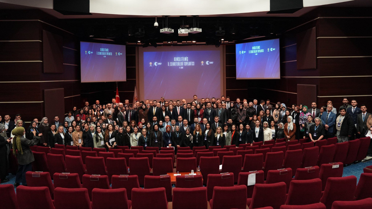 Ankara’da Kritik Buluşma Yozgat Ak Parti Teşkilatında Türkiye Yüzyılı Mesajları (1)