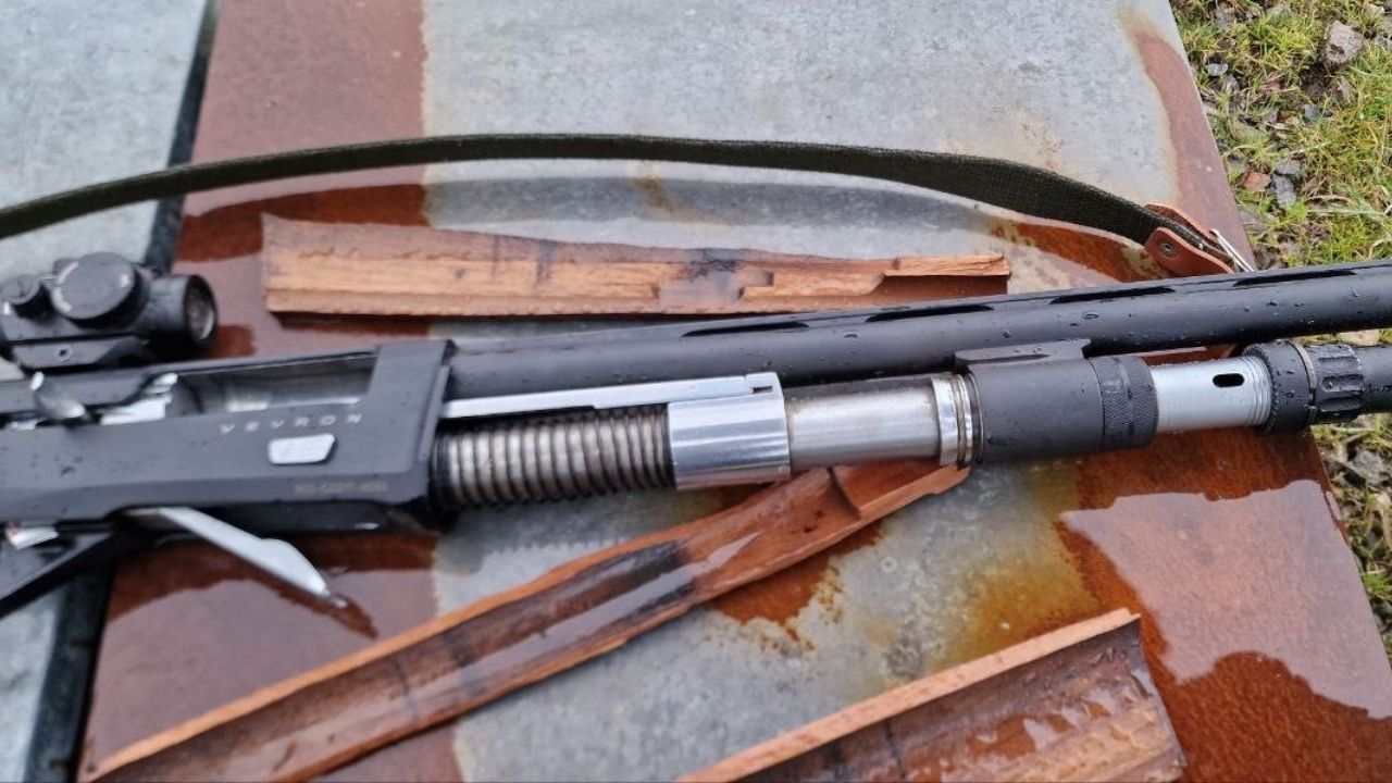 Ava Giderken Av Oldu Tetiğe Bastı Canından Oluyordu