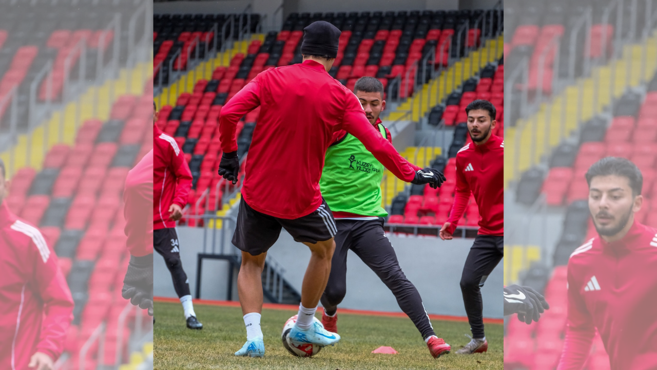 Bozokspor Karabük İdman Yurdu Maçı İçin Tam Kadro Sahada (3)