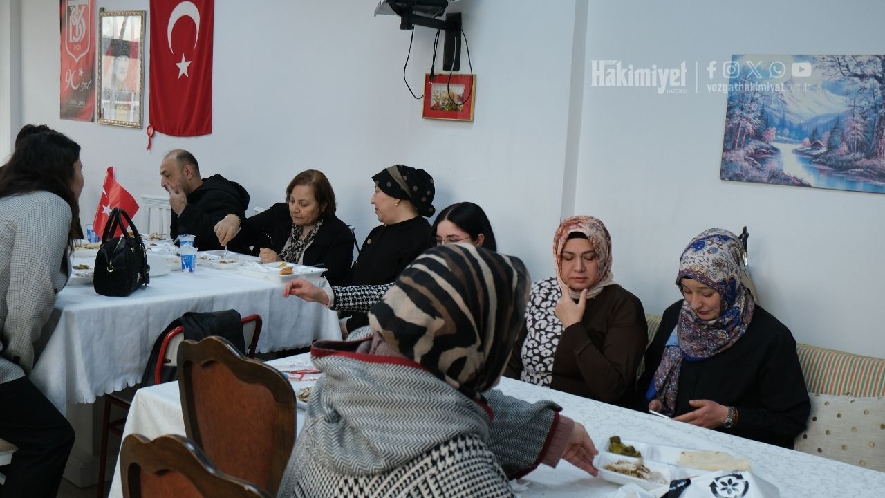 Dayanışma Büyüyor Yozgat’ta Düzenlenen Etkinlik Üniversiteli Gençlere Umut Oldu (6)-1