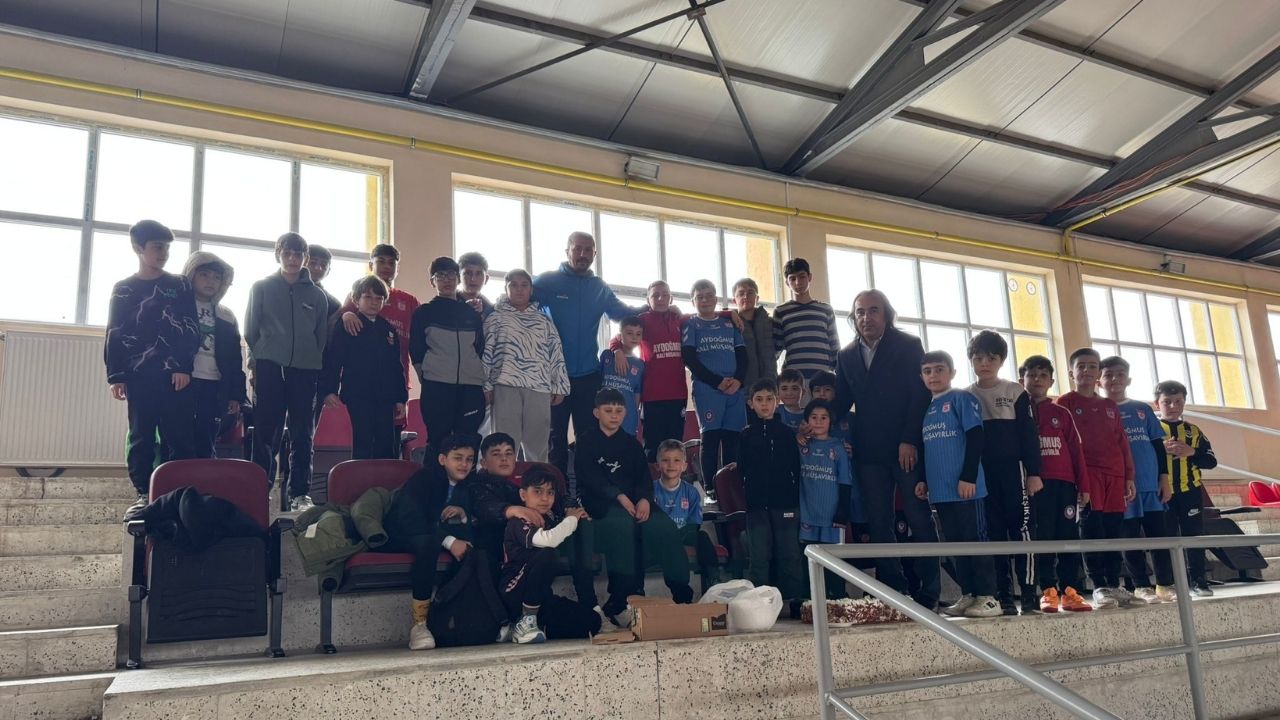 Ömer Aydoğmuş (2)-5