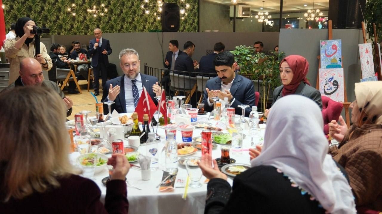 Protokol Iftar (1)