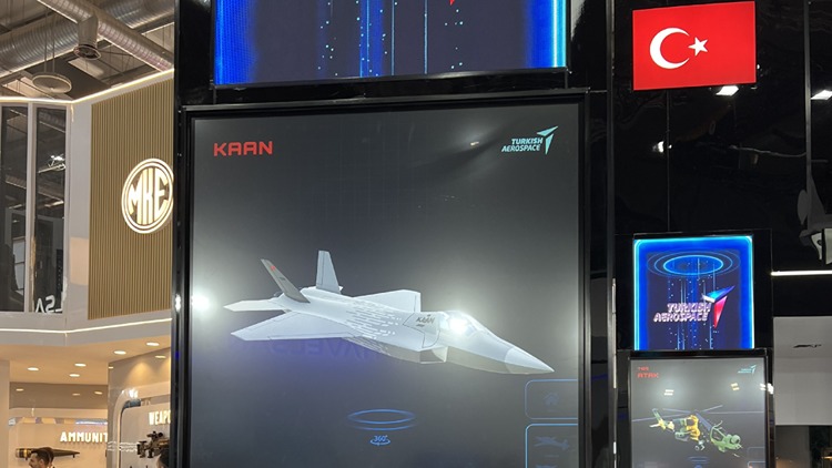 S U B A T 8 Aa K A A N4