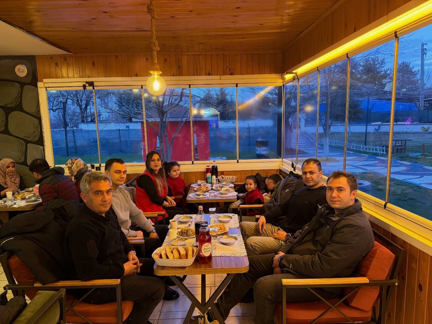 Şefaatli'de Sofralar Kuruldu, Büyük Aile Toplandı1