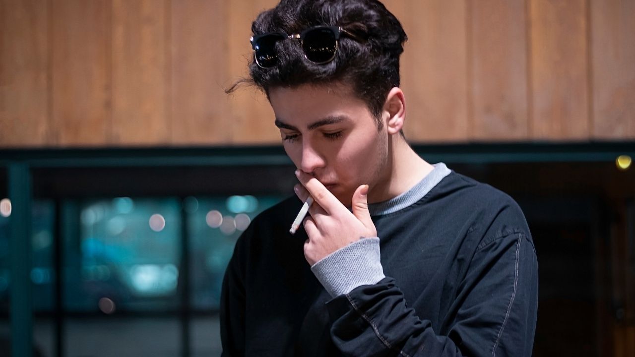 Sigara İçenlere Şubat Sürprizi Yeni Zam Kapıda (2)