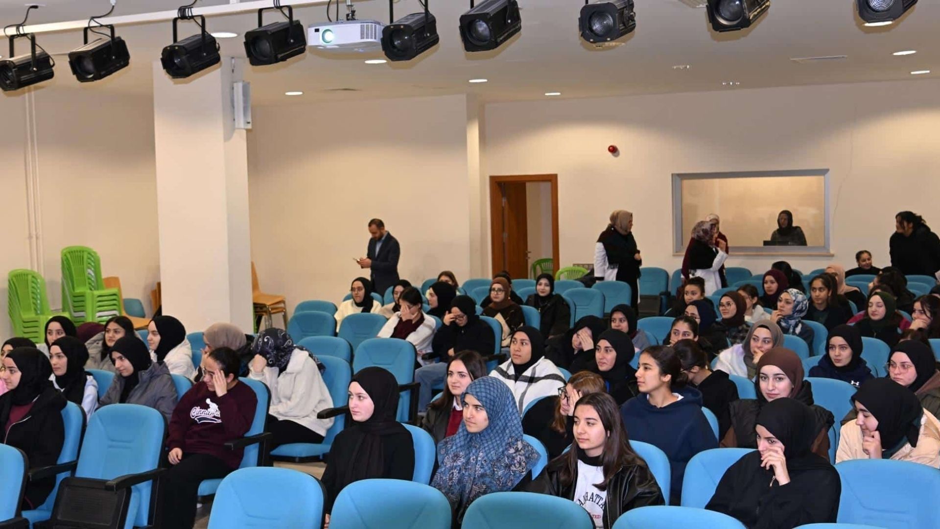 Yozgat'ta Dijital Eğitim Platformları Tanıtıldı3