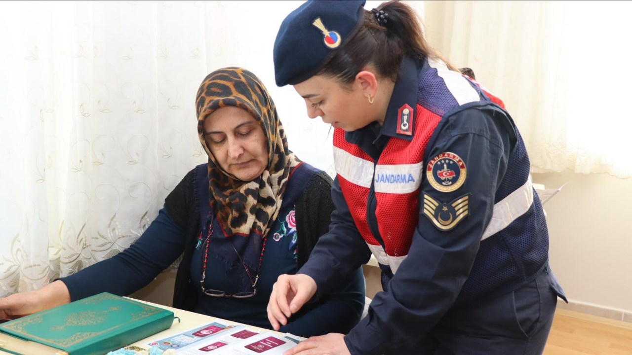 Yozgat'ta Jandarma Kadınlar Can Simidi Oldu (2)