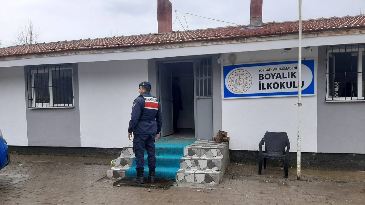 Yozgat’ta Okul Servislerine Sıkı Denetim (5)