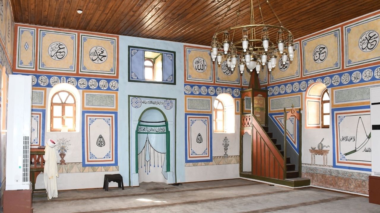 Yozgat’ta Tarihi Bilinmeyen Cami Havadan Görüntülendi (3)