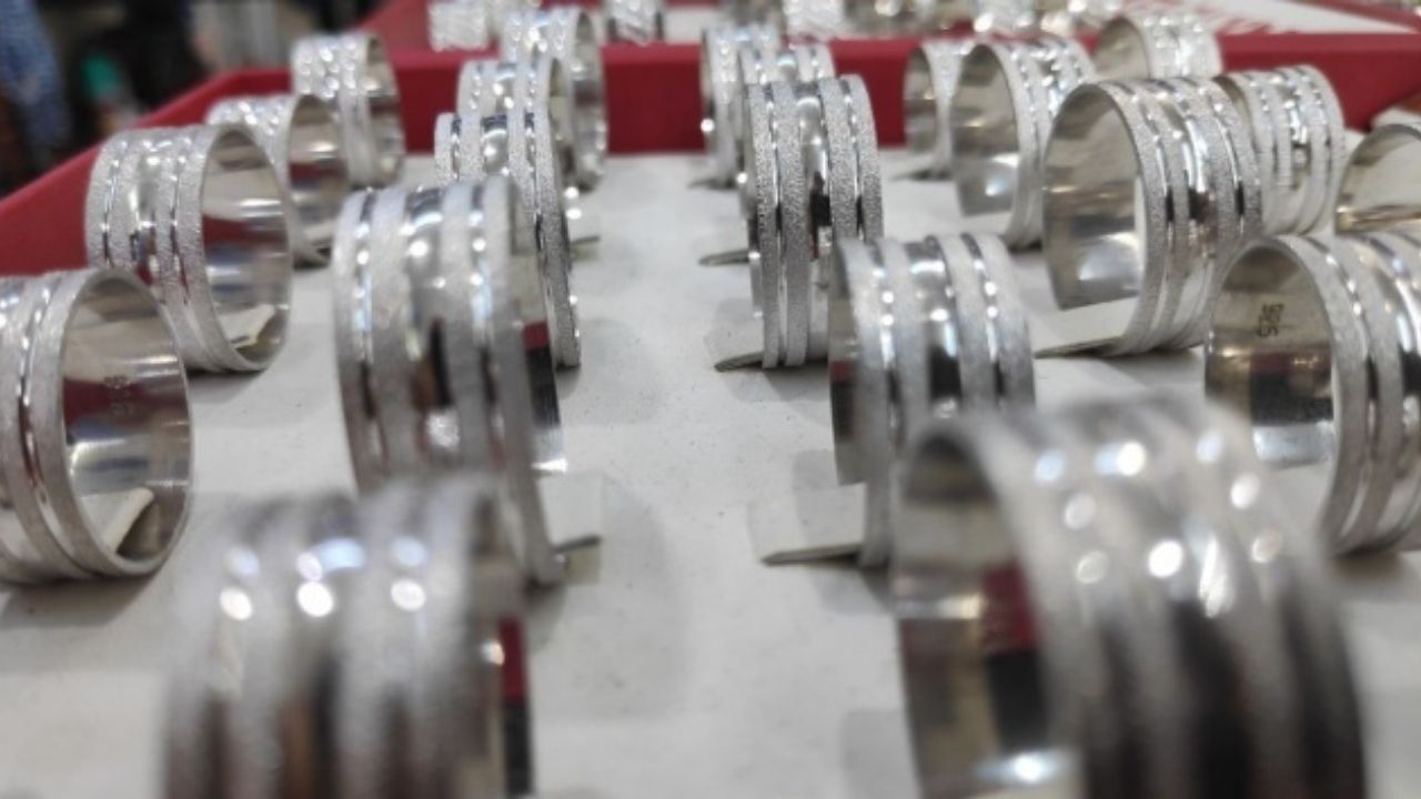 9 Mart’ta Yozgat’ta Gümüşte Sürpriz Tablo Gram Fiyatı Kritik Sınırın Altına İndi (1)