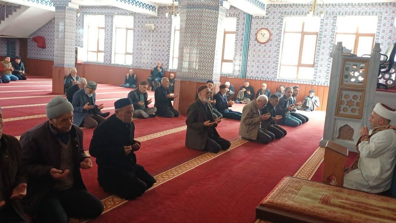 Aydıncık İlçe Müftüsünden Din Görevlilerine Ramazan Teşekkürü (3)