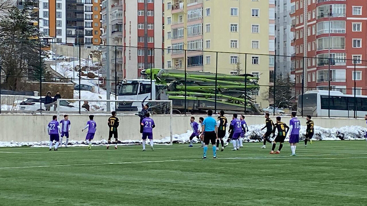 Boğazlıyan Şekerspor Tuzkaya Fk'ya Geçit Vermedi (2)