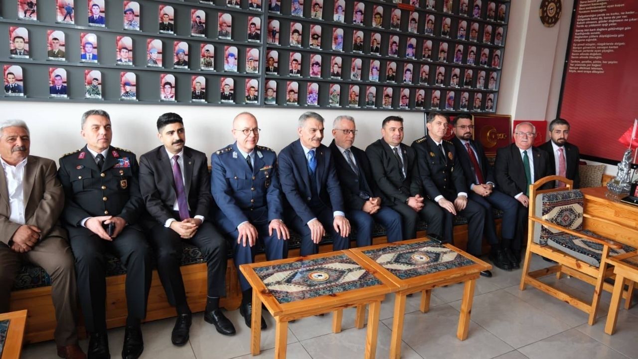 Çanakkale Zaferi’nin Yıldönümünde Yozgat’ta Duygu Dolu Anlar2