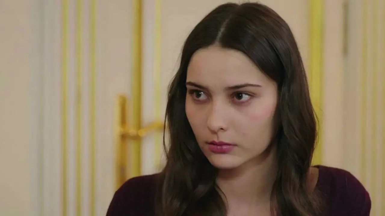 Elçin Zehra İrem Kimdir Kaç Yaşında, Nereli, Hangi Dizilerde Oynadı