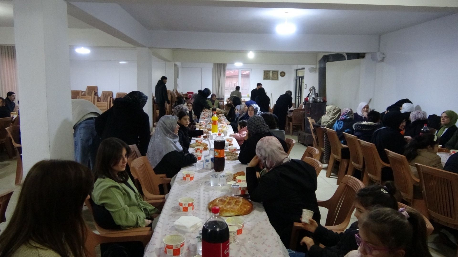 Eski Ve Yeni Nesil Bir Araya Geldi Yozgat’ta Özel İftar Programı23