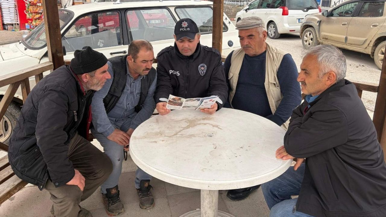 Kadışehri’nde Polis Harekete Geçti Vatandaşlara Tek Tek Bilgi Verildi (2)-1