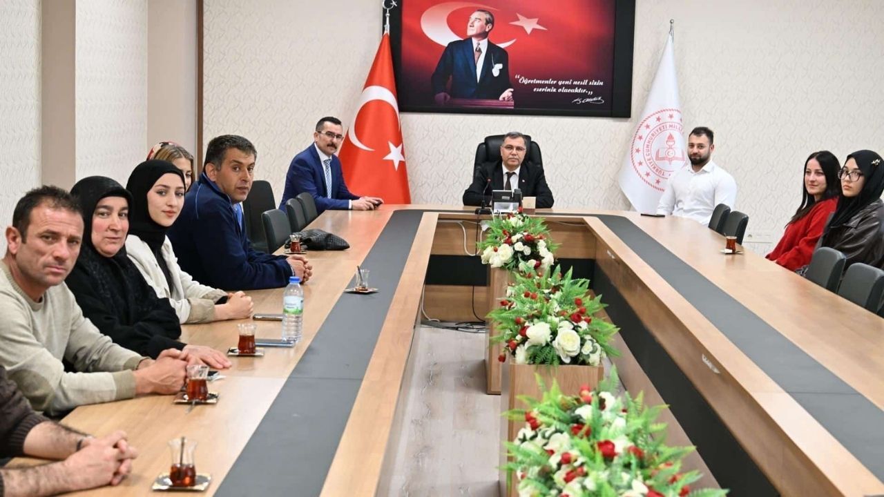 Liselerde Büyük Heyecan Yozgat’taki Yarışmanın Kazananları Belli Oldu (3)