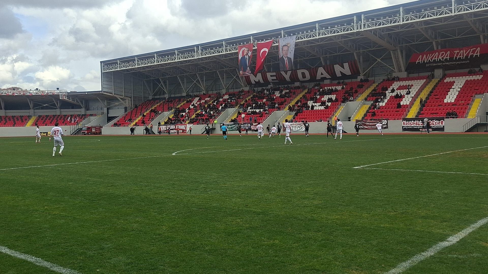 Yozgat Belediyesi Bozokspor-1926 Bulancakspor Maçında İlk Yarı Berabere1