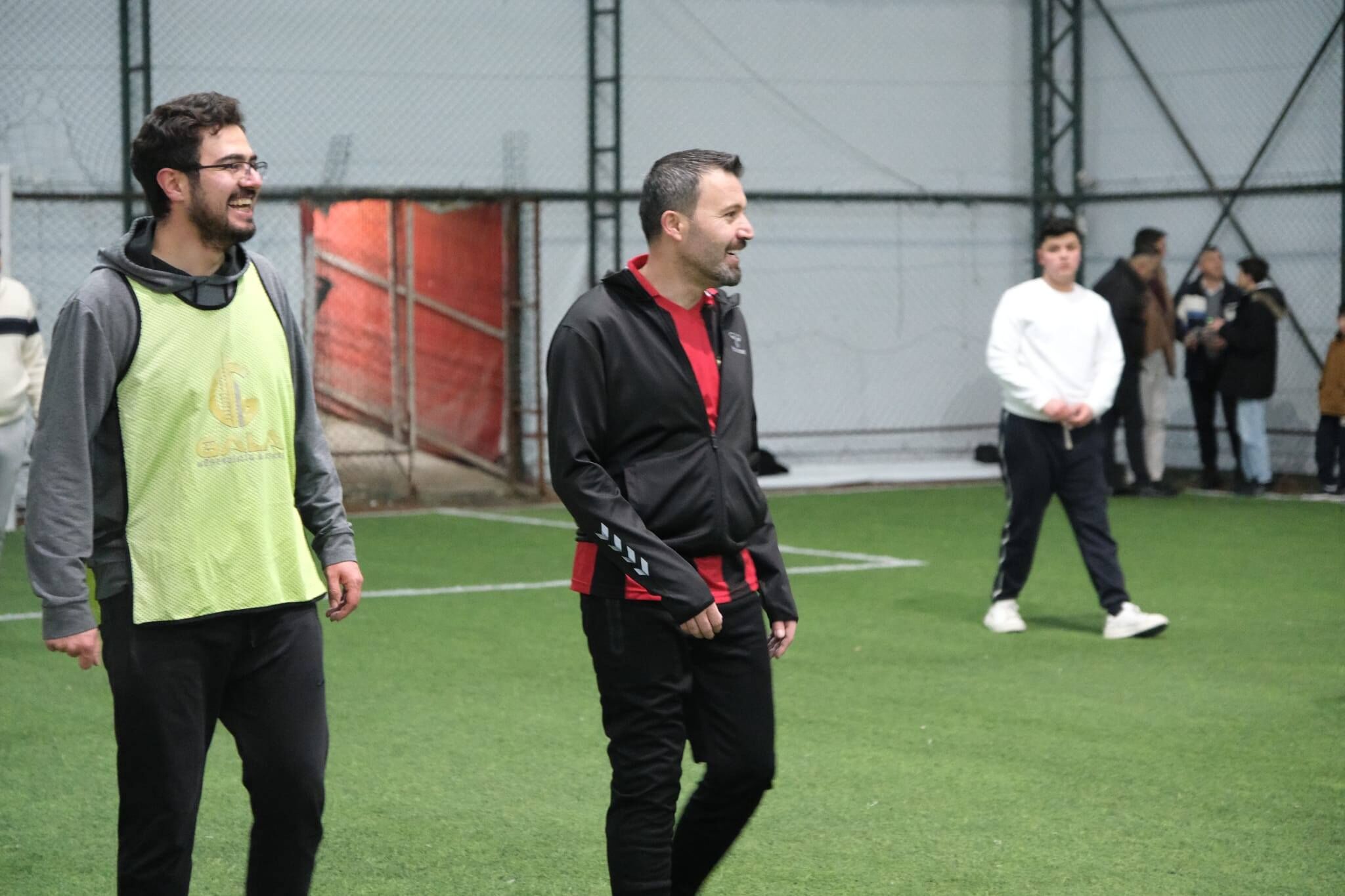 Şahan, Yozgat'ın Gençlerini Sahada Terletti1