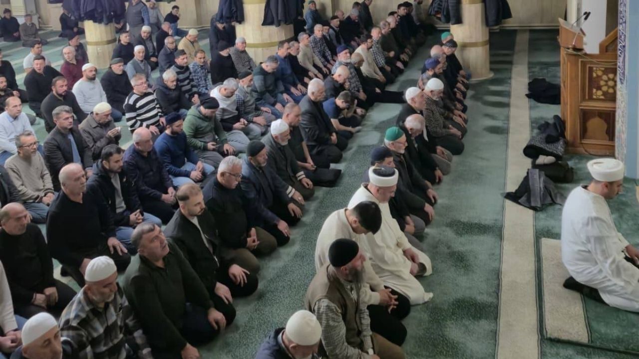 Sarıkaya'da Enderun Usulü Teravihle Manevi Atmosfer (3)