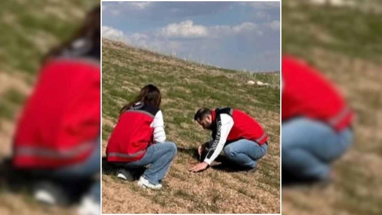 Sarıkaya’da Hububat Tarlalarında Kritik Mücadele Üreticiler Bilgilendiriliyor (3)