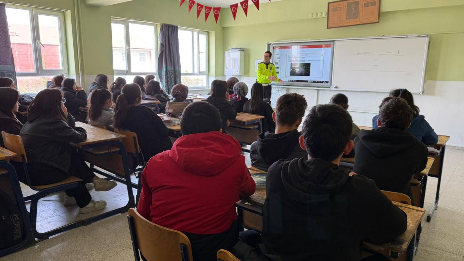 Sarıkaya'da Öğrencilerin Kulağına Küpe Olacak Bilgiler2