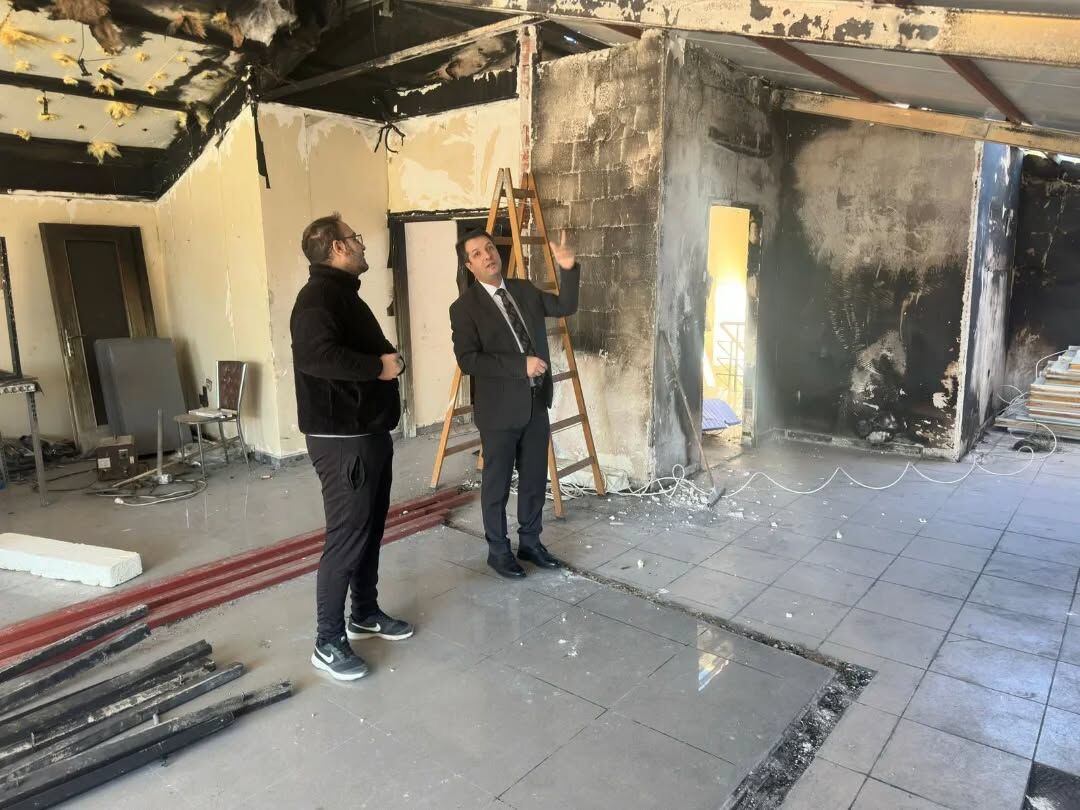 Sorgun'da İş Yeri Yangını Sonrası Kaymakam Canpolat İncelemede Bulundu1