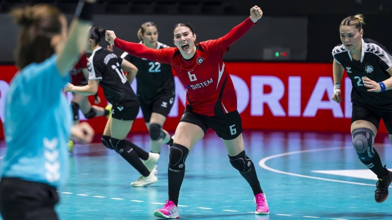 Süper Lig Müjdesi Yozgat’a Geldi Milletvekili Şahan Kadın Hentbol Takımını Kutladı