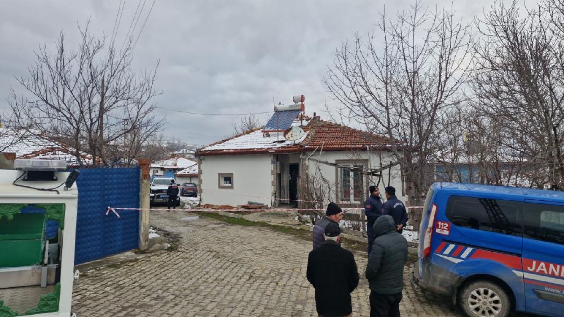 Yaşlı Kadın Evinde Ölü Bulundu