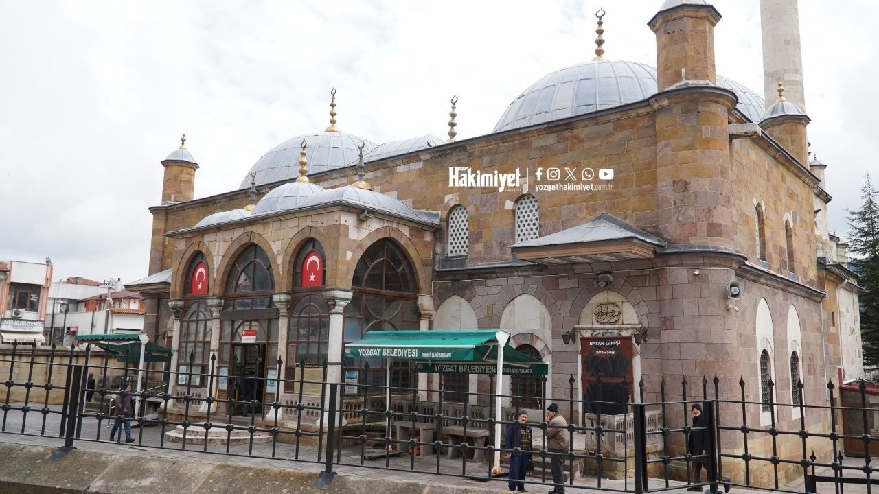 Yozgat Çapanoğlu Camii'nde Sakal I Şerif Ziyarete Açıldı (3)