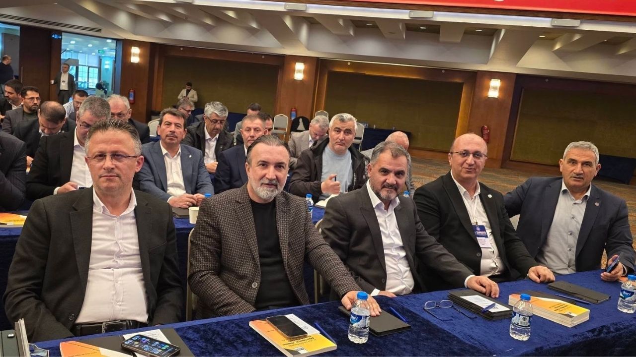 Yozgat Eğitim Bir Sen Üyeleri İçin Kritik Toplantı Hak Ve Emek Mücadelesi Masada (3)