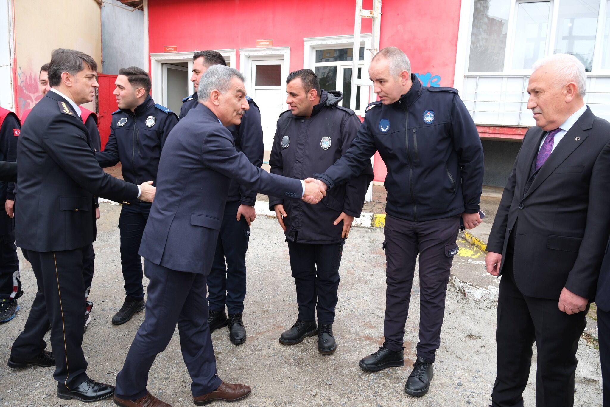 Yozgat Valisi Emekçileri Bayramda Yalnız Bırakmadı5