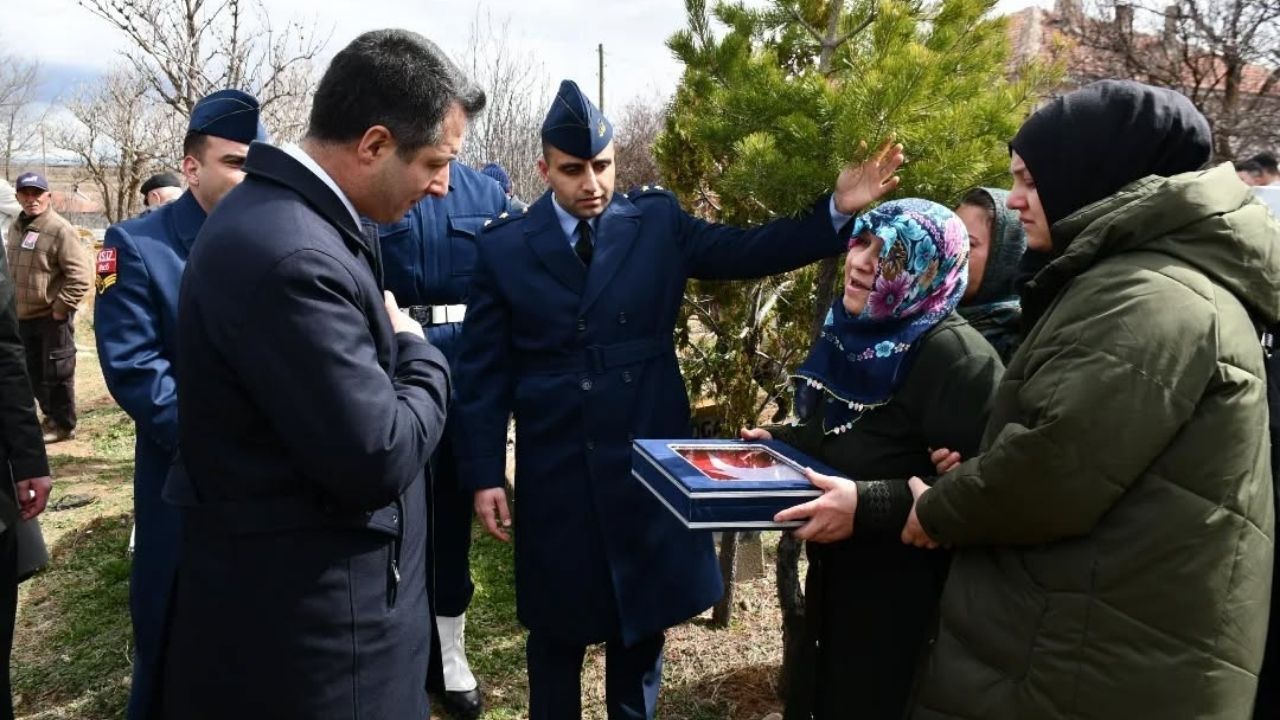Yozgatlı Kıbrıs Gazisi Yılmaz Borgan Son Yolculuğuna Uğurlandı (3)