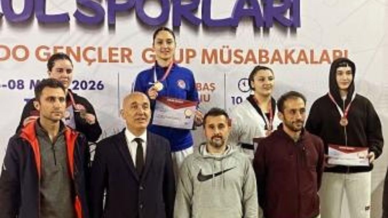 Yozgatlı Sporcular Tokat'ta Taekwondo'da 3 Madalya Kazandı (1)