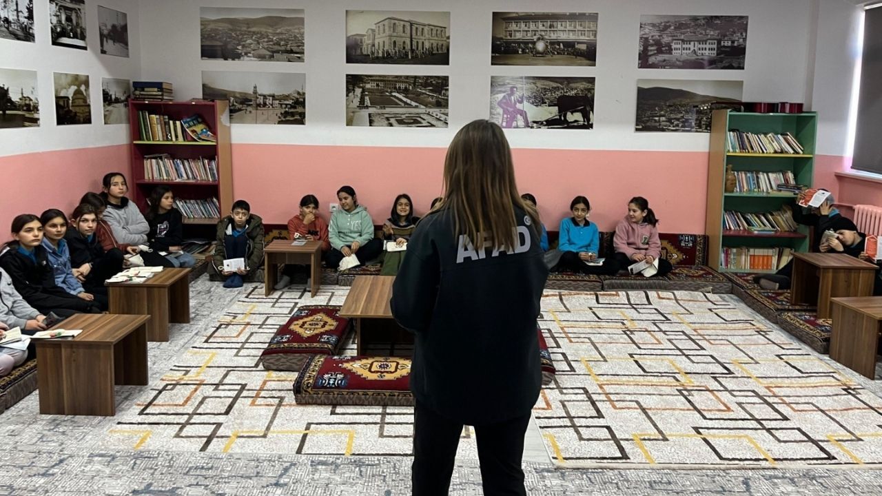 Yozgat’ta Afet Bilinci Artıyor 7 Binin Üzerinde Vatandaş Afet Bilinci Kazandı (2)