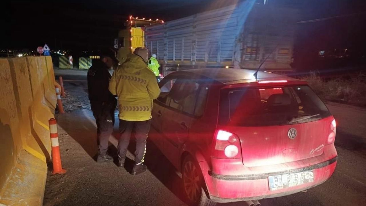 Yozgat’ta Asayiş Seferberliği İlçelerde Gece Boyu Denetim (2)