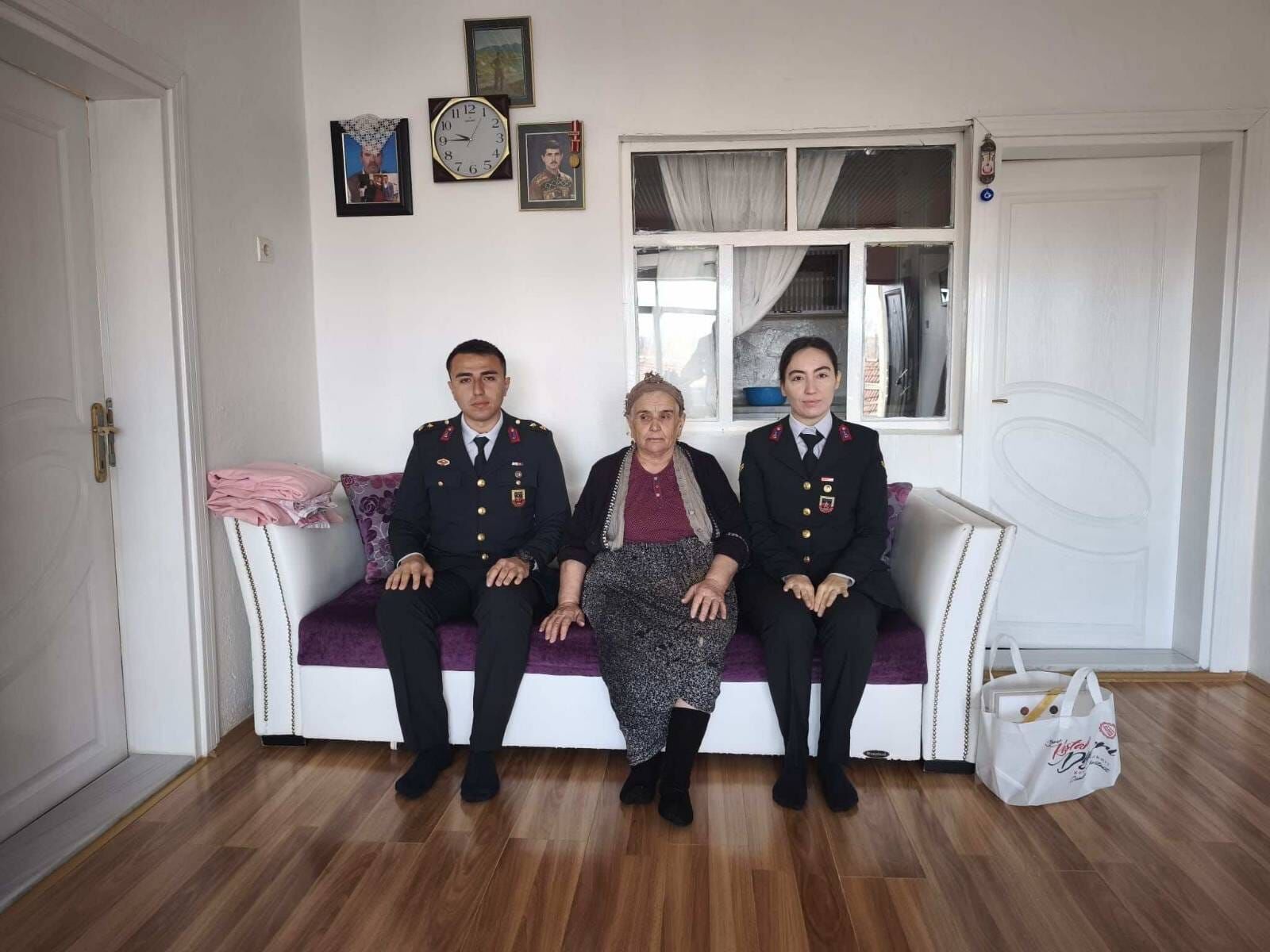 Yozgat'ta Bayram Öncesinde Şehitlerimiz İçin Duygulandıran Vefa