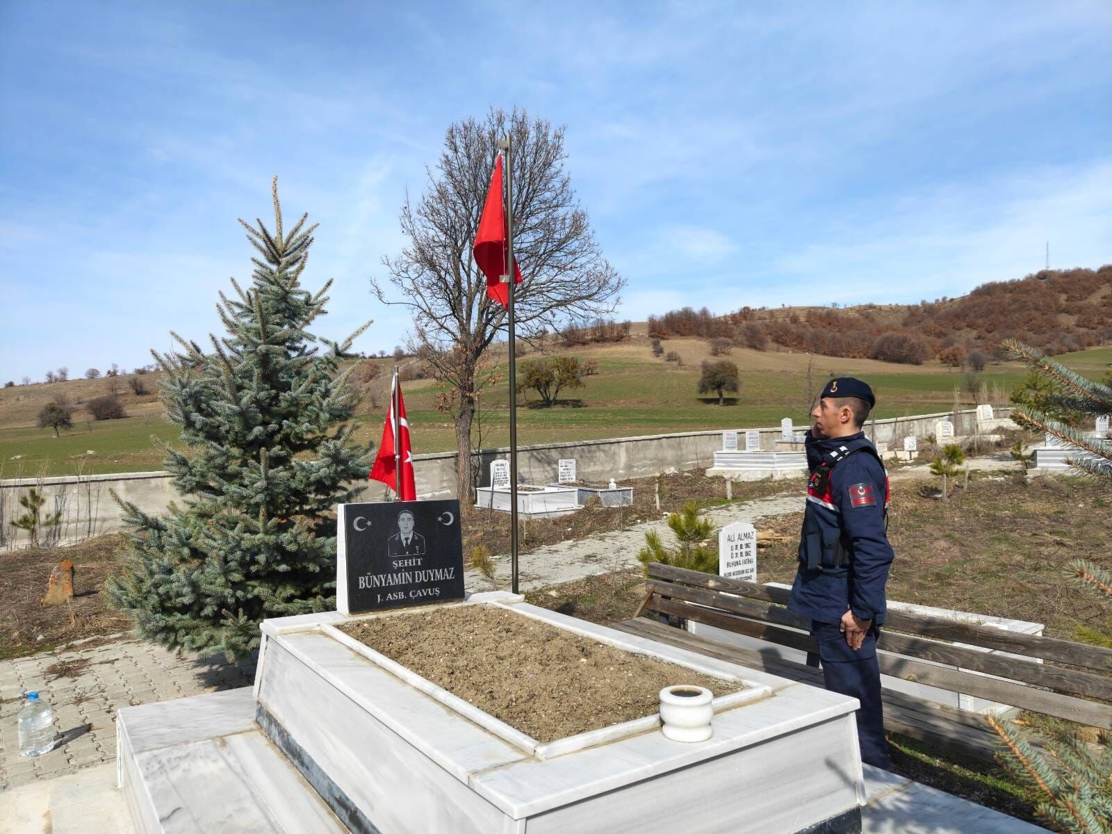Yozgat'ta Bayram Öncesinde Şehitlerimiz İçin Duygulandıran Vefa4