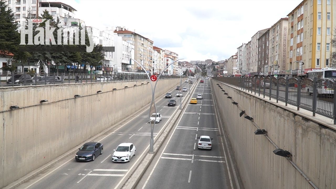 Yozgat’ta Bayram Sonu Trafik Yoğunluğu Zirvede (3)