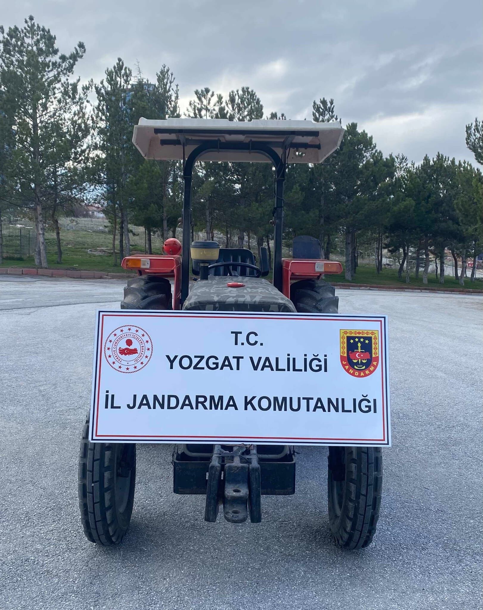 Yozgat'ta Çalıntı Traktörü Bakın Nasıl Buldular!1