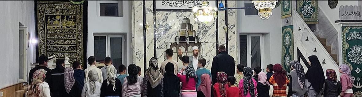 Yozgat'ta Çocukların İftar Heyecanı Camiide Yaşandı3