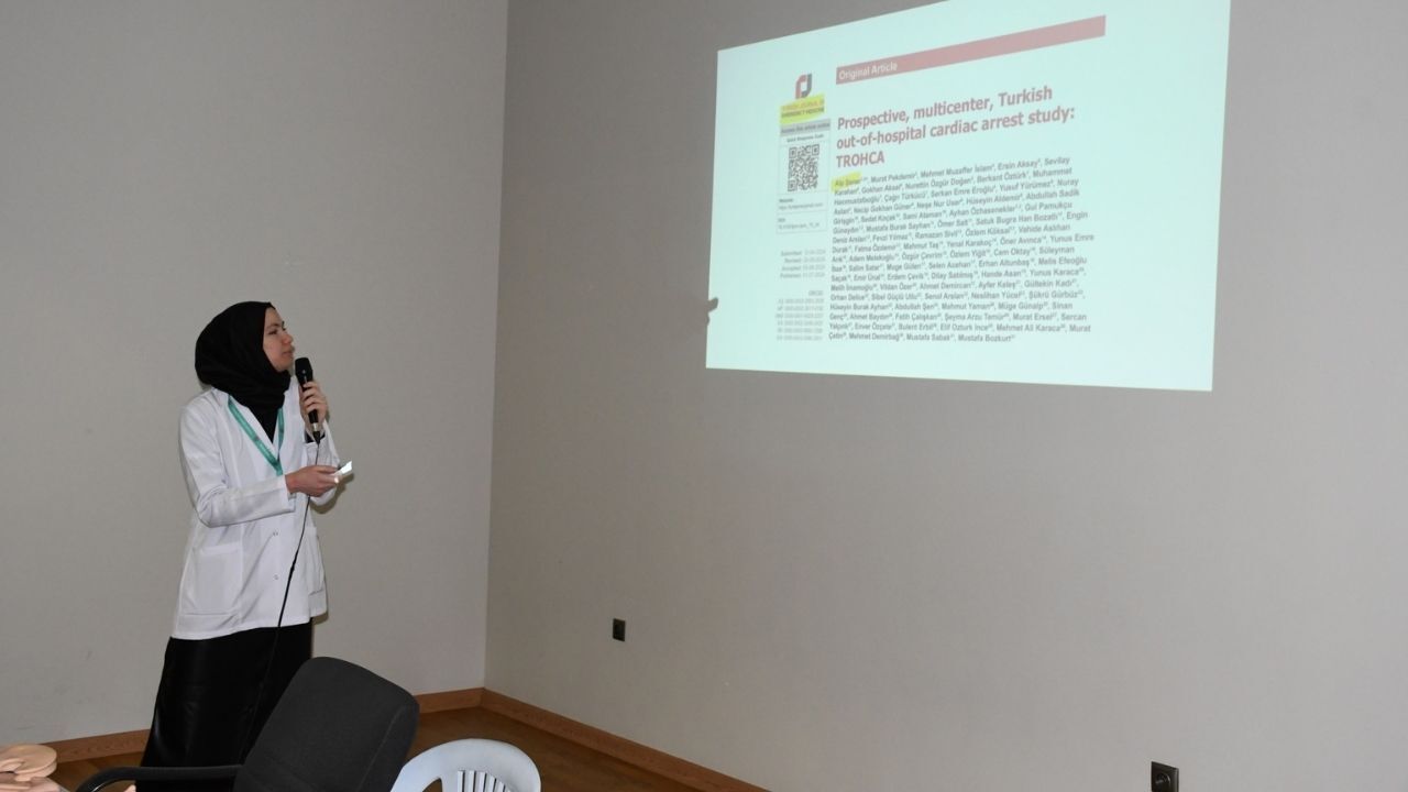 Yozgat’ta Dikkat Çeken Eğitim Sağlık Ekiplerine Kritik Müdahale Bilgileri Verildi (4)