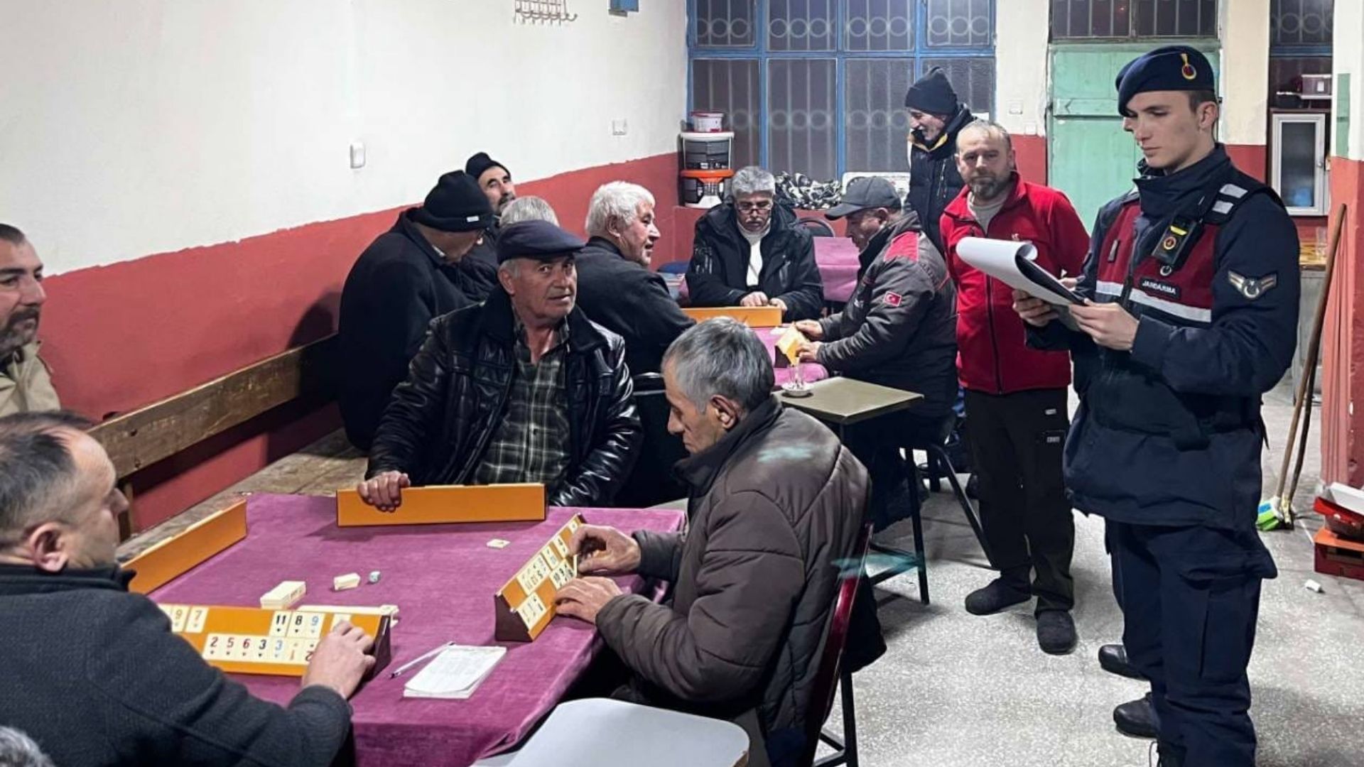 Yozgat’ta Dolandırıcılık Uyarısı Jandarmadan Vatandaşlara Kritik Güvenlik İpuçları3