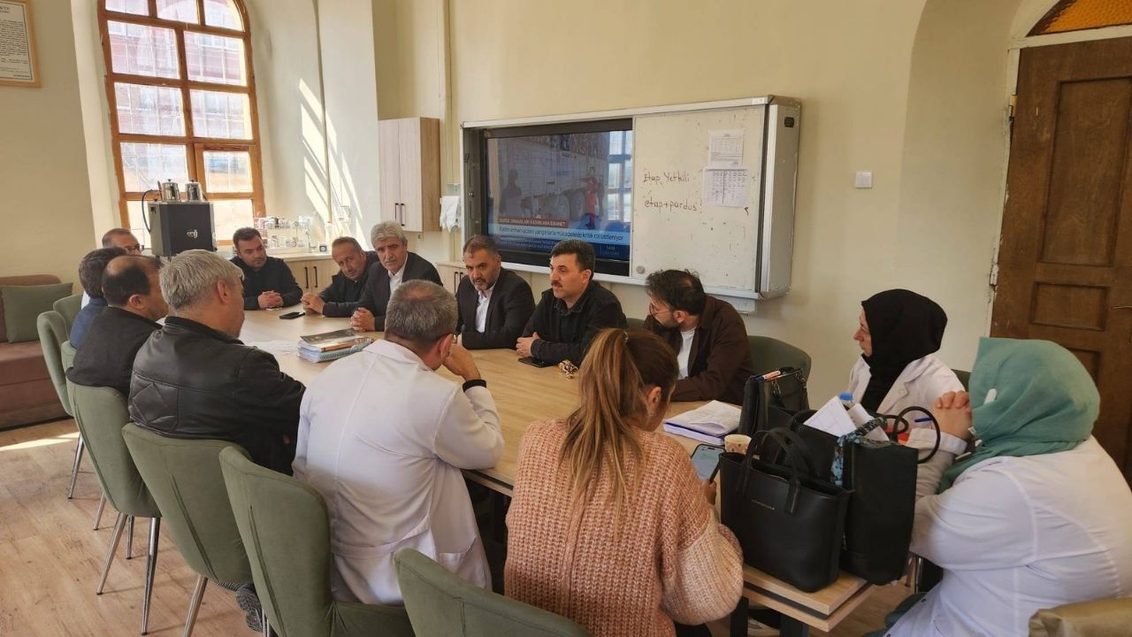 Yozgat’ta Eğitimcilerle İstişare Başkan Şerefli’den Anlamlı Ziyaretler (2)