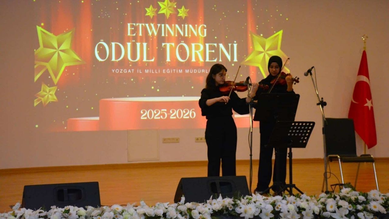 Yozgat'ta Eğitimde Gurur Günü E Twinning Kalite Etiketleri Sahiplerini Buldu22
