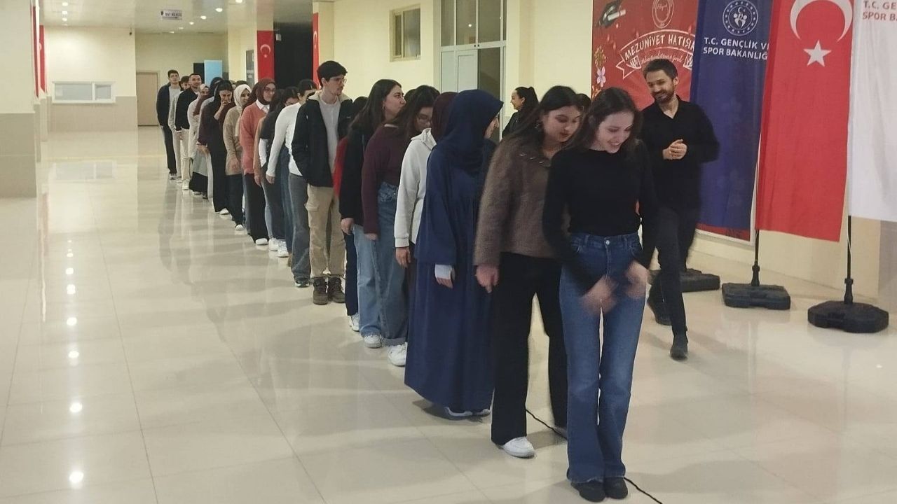 Yozgat’ta Gençler İçin Özel Etkinlik Dayanışmanın Gücü Tecrübe Edildi (2)