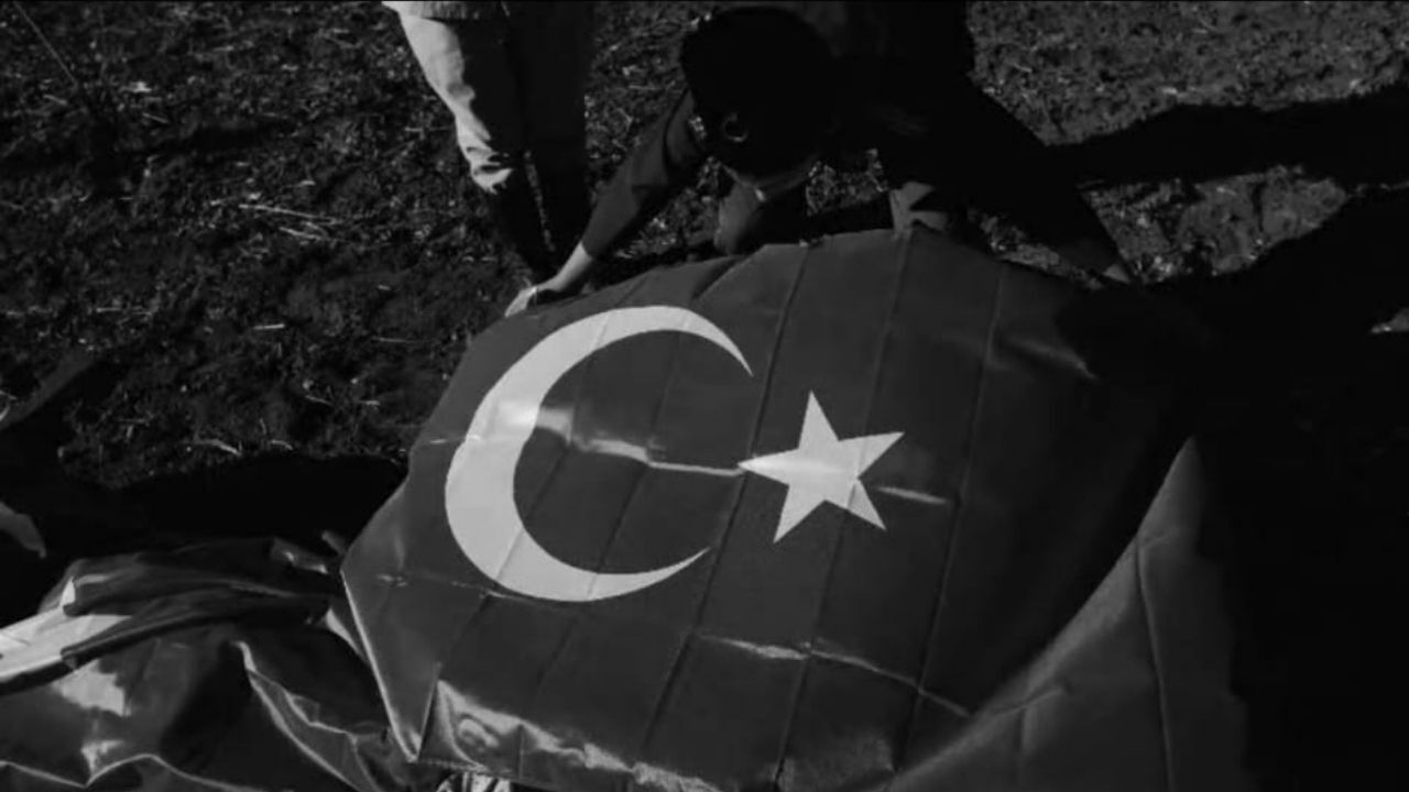 Yozgat’ta Gençlerden Anlamlı Gösteri Çanakkale Ruhu Sahneye Taşındı (1)