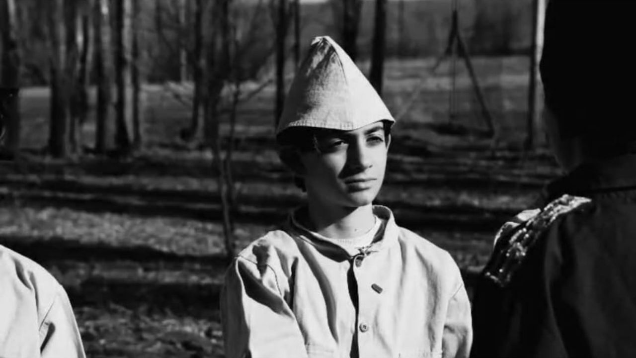 Yozgat’ta Gençlerden Anlamlı Gösteri Çanakkale Ruhu Sahneye Taşındı (2)